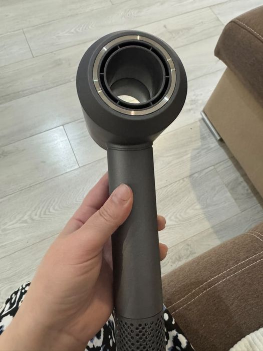 Продам фен  с насадками