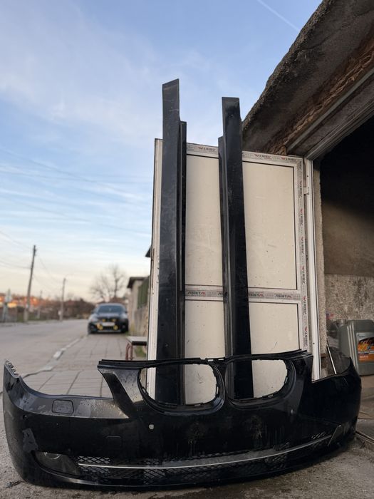 Предна броня за Е60 фейслифт+халогени и странични прагове