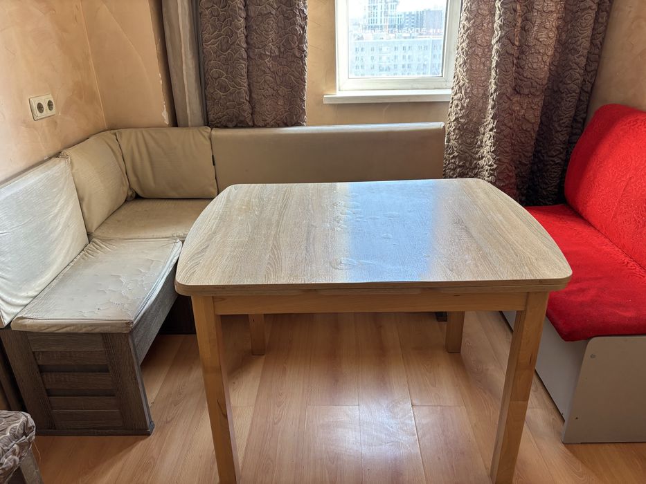 Уголок кухонный б/у