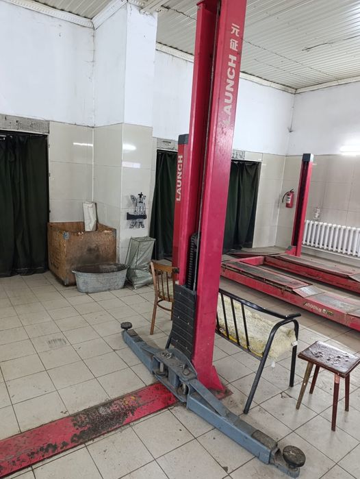 Продам автоподьемник Launch