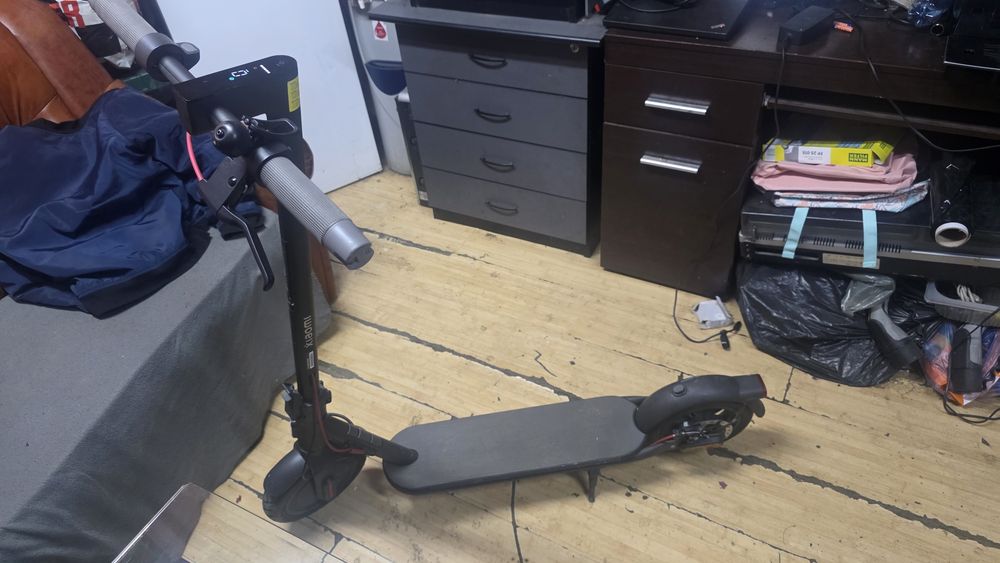 Vand trotineta electrica xiaomi electric scooter 4