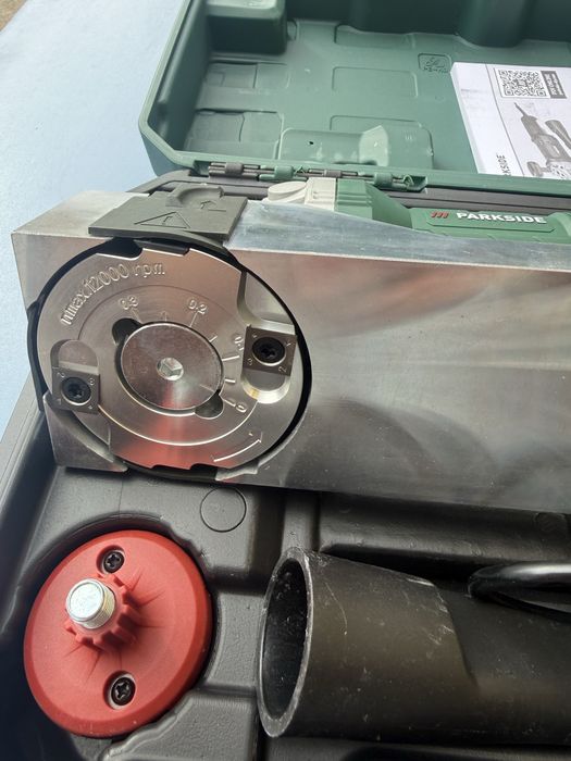 Freza pentru lac 720w Parkside