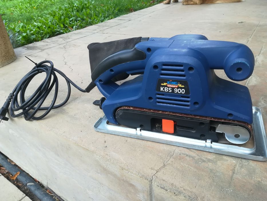 Mașina de șlefuit King KBS 900