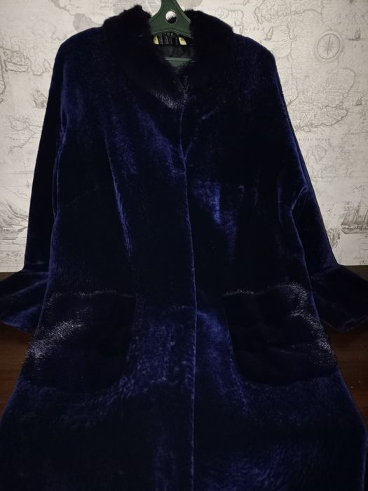 Мутоновая  шуба р-р  50