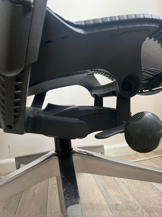 Scaun birou / gaming Herman Miller Mira 2