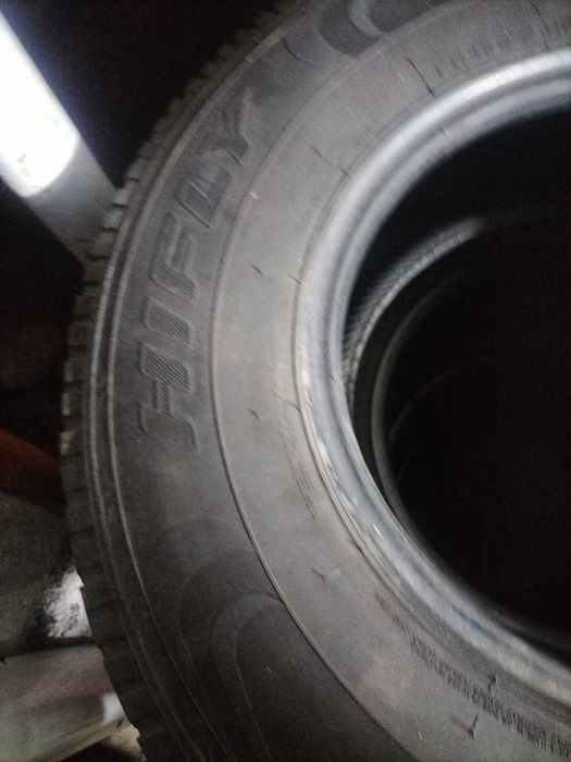 Продам резину срочно