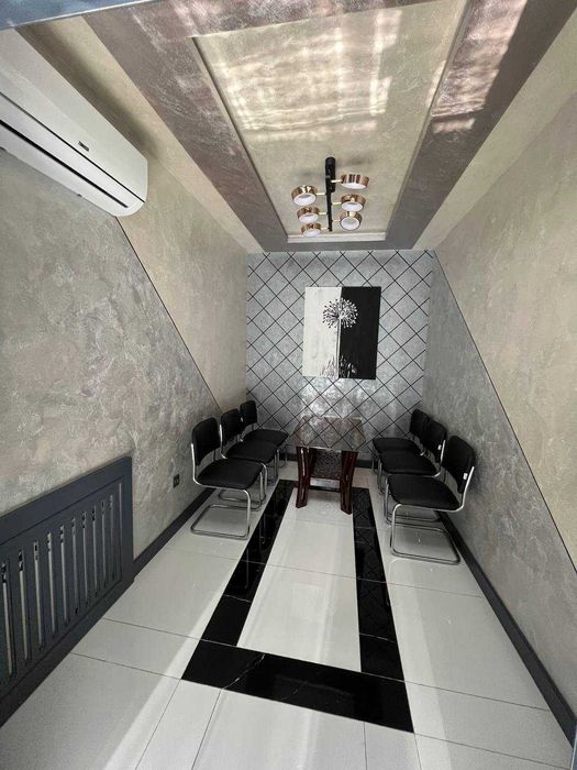 Срочно сдаётся офис 100 м² в центре — Госпитальный рынок Мирабад. р-н