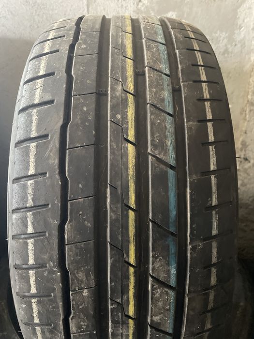 Anvelope HANKOOK set 2 buc 235/40 R 19 2020