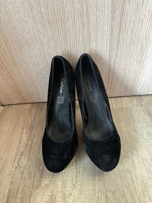 Дамски обувки на ток