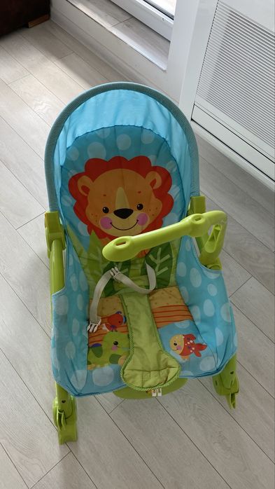 Бебешки шезлонг/люлка fisher price