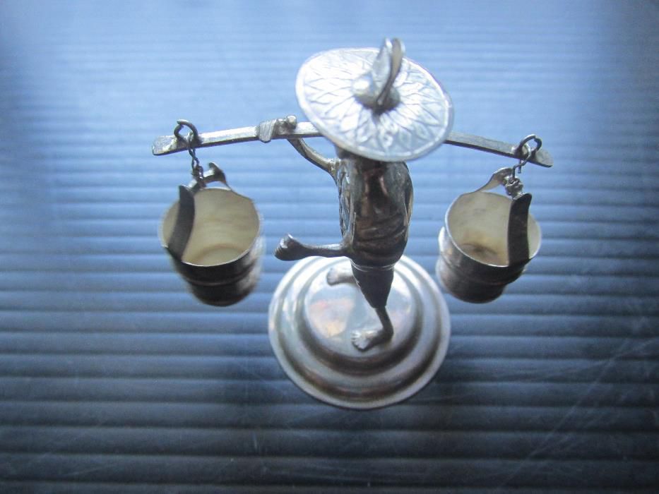 Миниатюрни фигури - Хонг Конг Sterling Silver