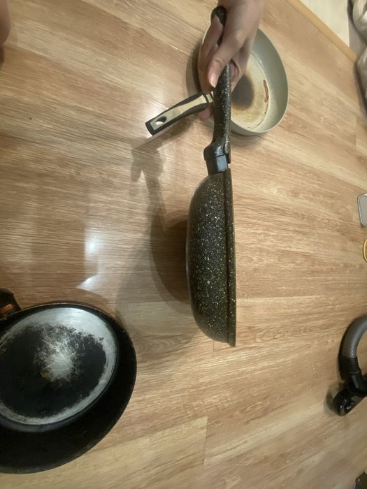 Сковородки посуда