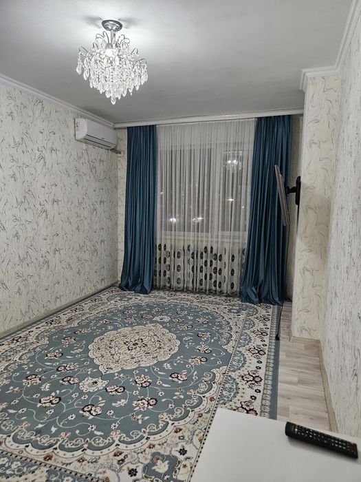 Үш бөлмелі пәтер ұзақ мерзімге жалға беріледі!