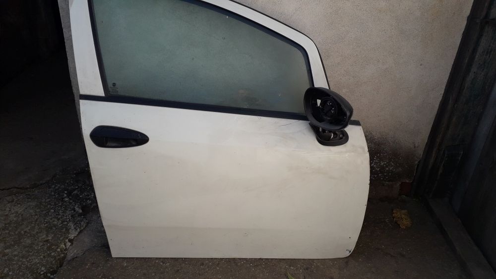 Врати за Фиат Пунто