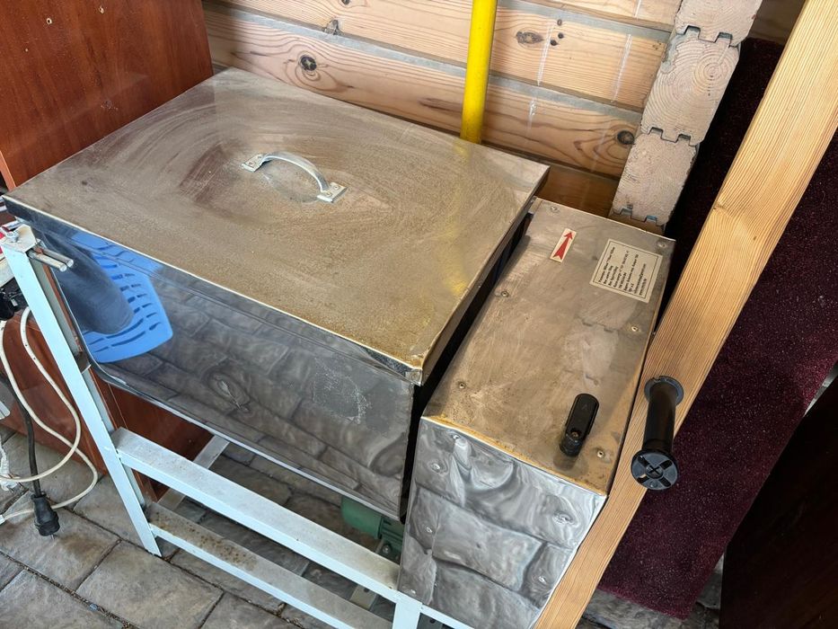 Продам Тестомезку