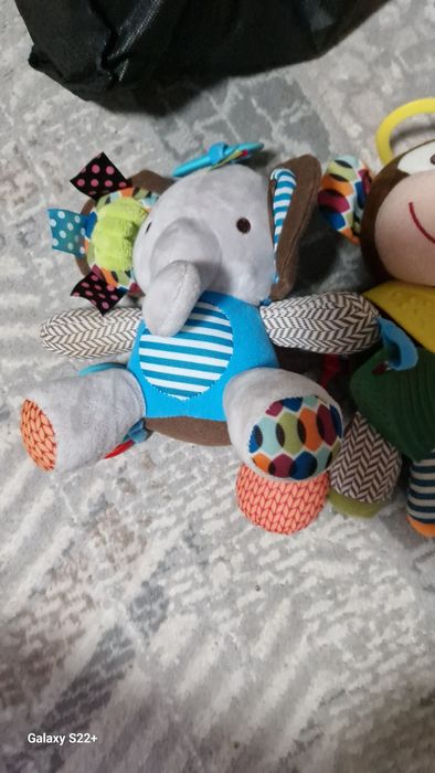 Игрушки в хорошем состояние