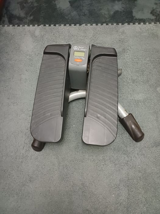 Продается тренажер для ног.