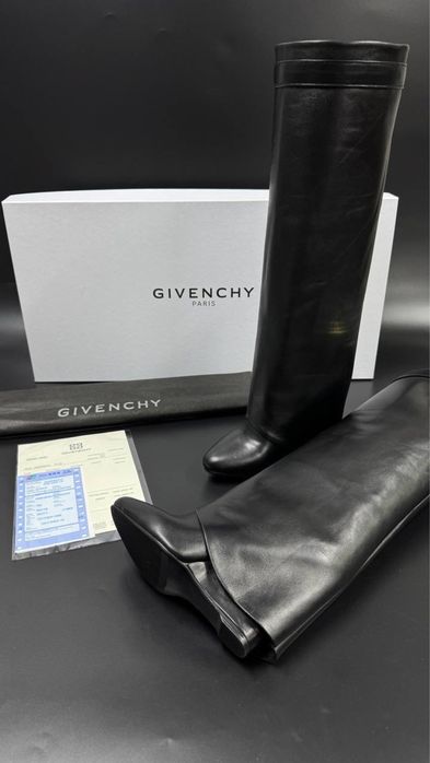 Дамски ботуши - Givenchy Shark Lock