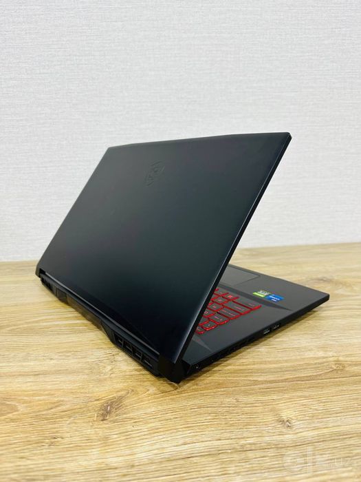 MSI Core i7-11Gen 16 Ядер+RTX3050Ti Мощный, Игровой с 17,3 Экраном