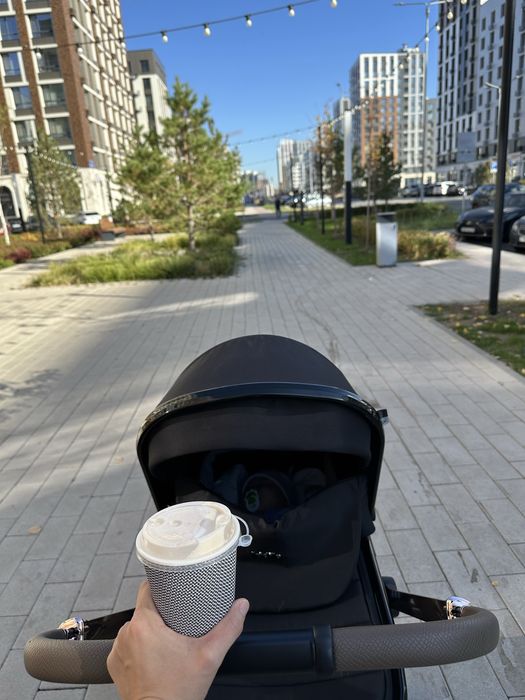 Коляска Kidilo D900 2 в 1