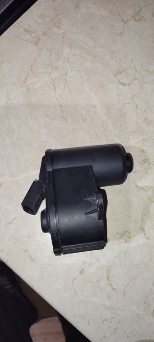 Motoras etrier frana vw passat b6