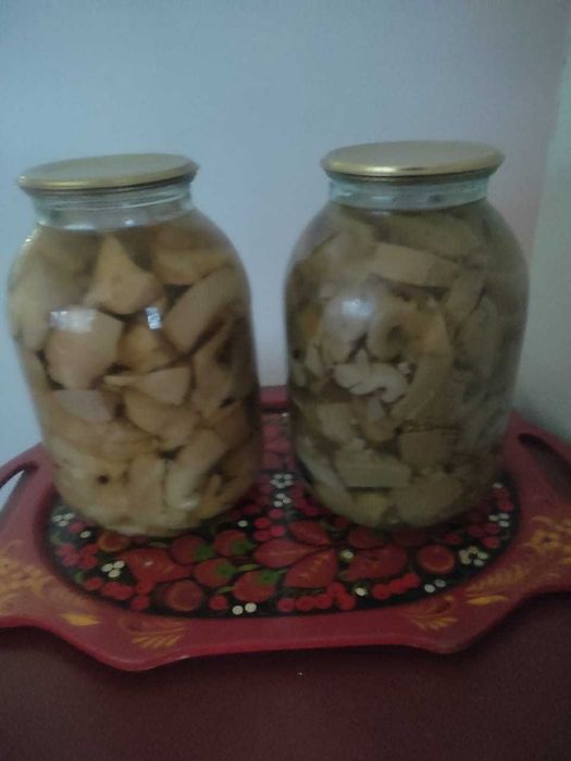 Грибы маринованные 2литра