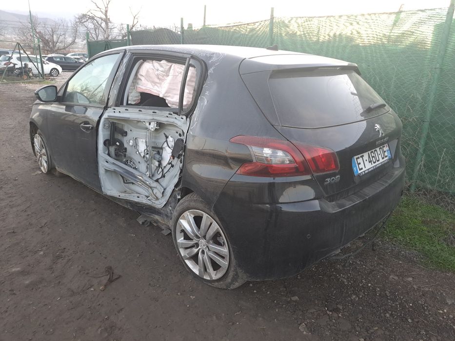 Peugeot 308 1.2 i PURETECH на части