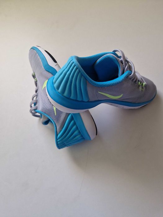 Nike Flex Supreme TR 5 оригинални маратонки