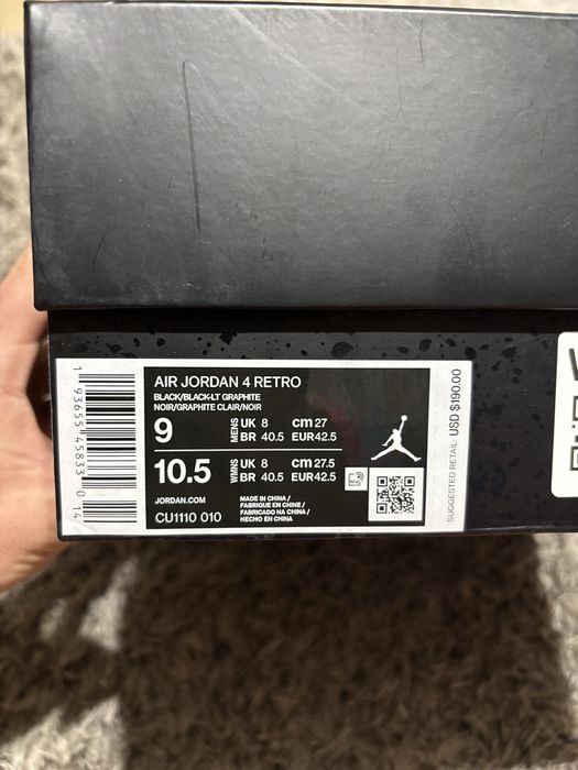 Air Jordan 4 Black Cat