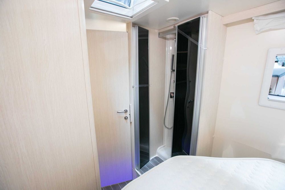 Vanzare autorulote model 2025, NobelArt T-6000 (Roller Team) 5 locuri