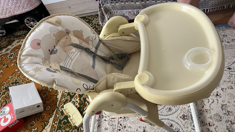 Стульчик для кормления