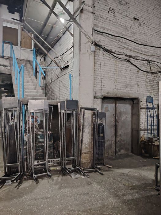 Продается складское помещение 32 сотки Яшнабад Шумиловский городок