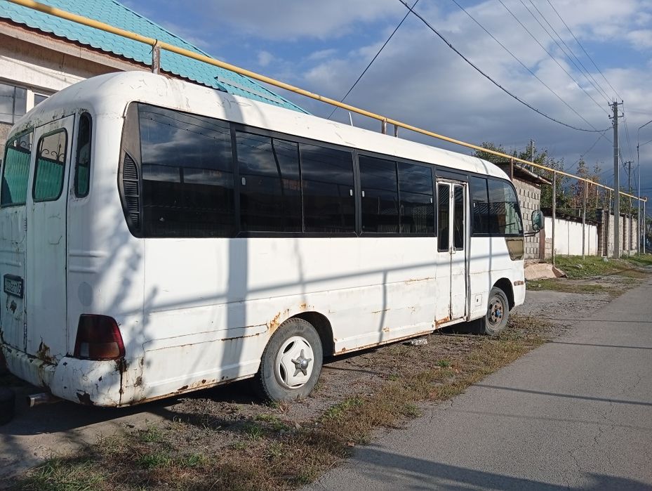 Хюндай  Каунти автобус