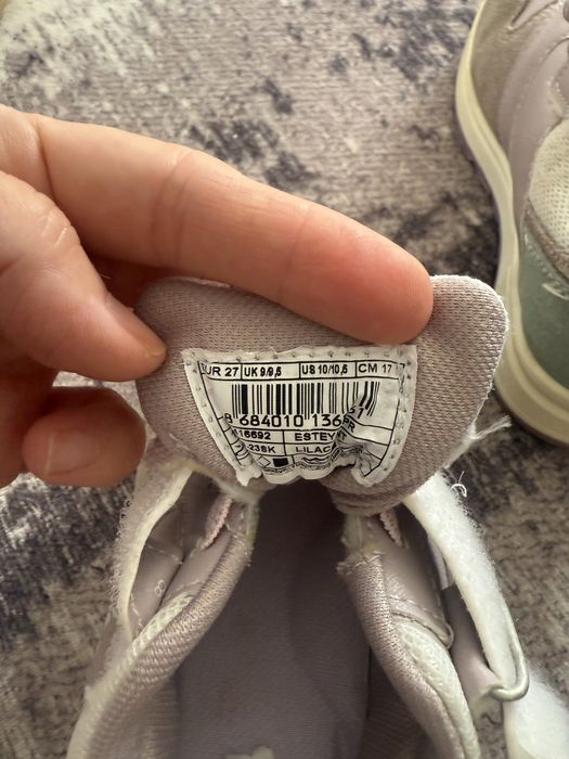 Боти, маратонки номер 27-29