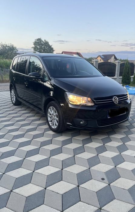 VW Touran•2.0 TDI•2012
