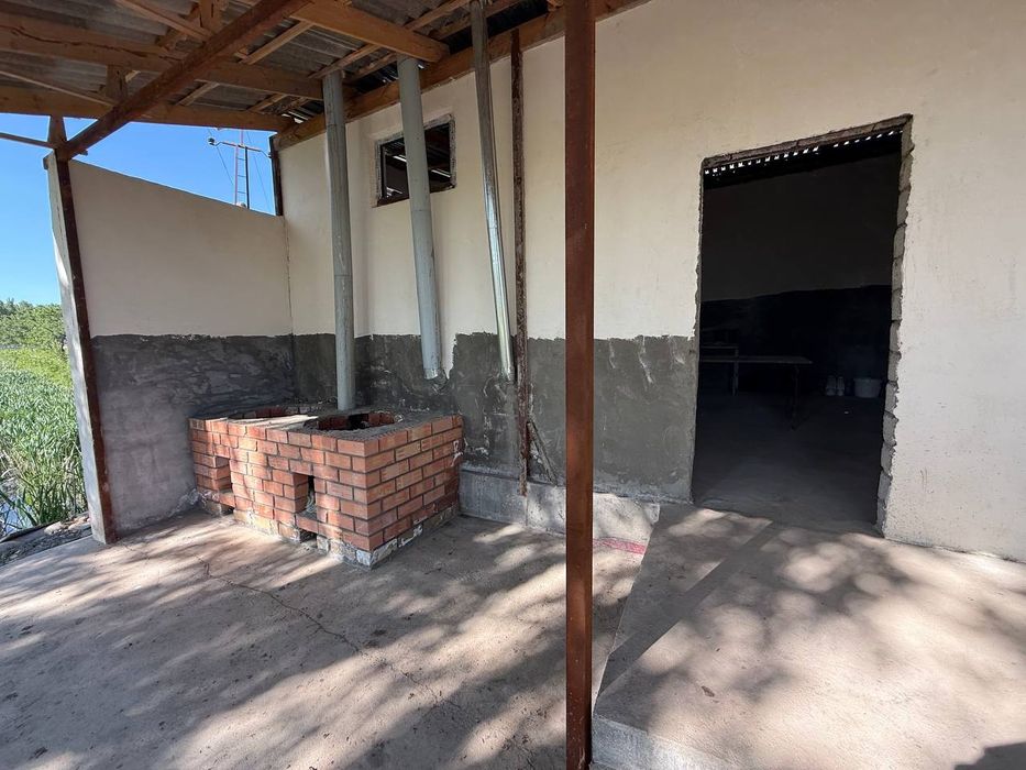 Готовый Кафе-Чайхана в Бустанлыкском районе возле гор и курортов