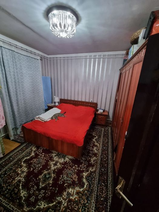 Продаётся 3х комнатная  Квартира