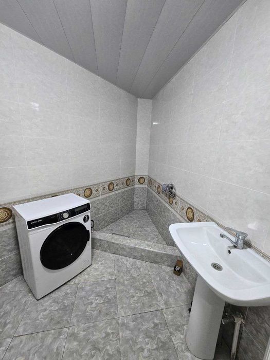 Центр Фергана Сити ёнида 3 хоналик квартира ижарага берилади!