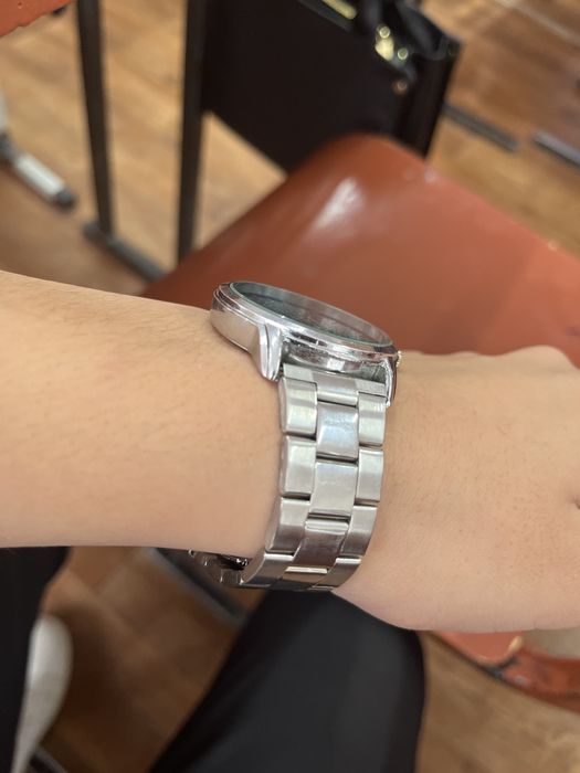 Часы мужские серыи