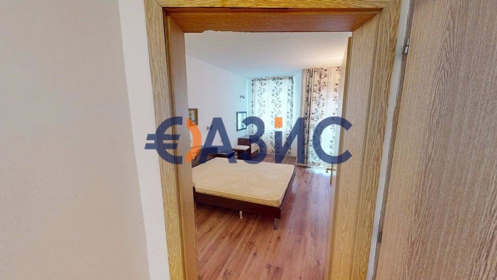 Продава се Двустаен апартамент в к.к. Слънчев бряг - 74 кв.м за 933 €/кв.м - Снимка #8