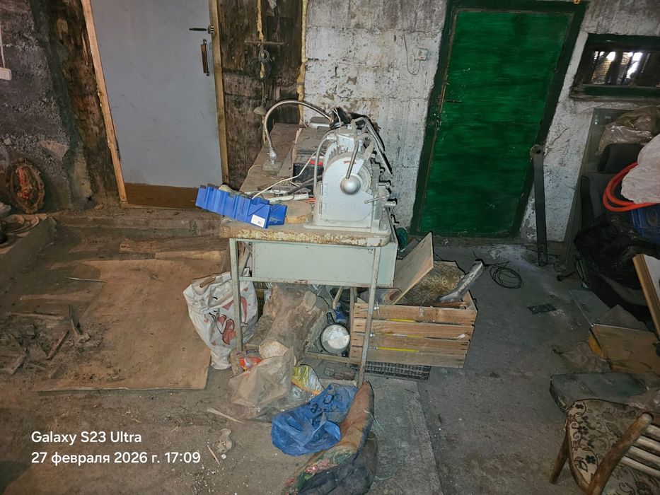 Верстак для гаража