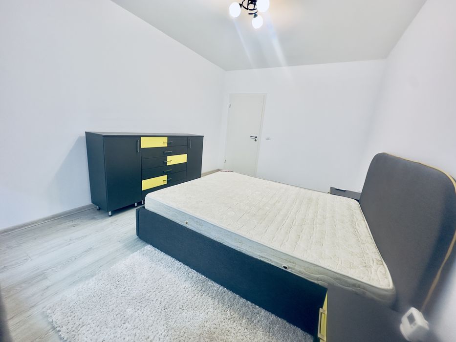 Apartament de inchiriat cu 2 camere in zona Tractorul langa Coresi