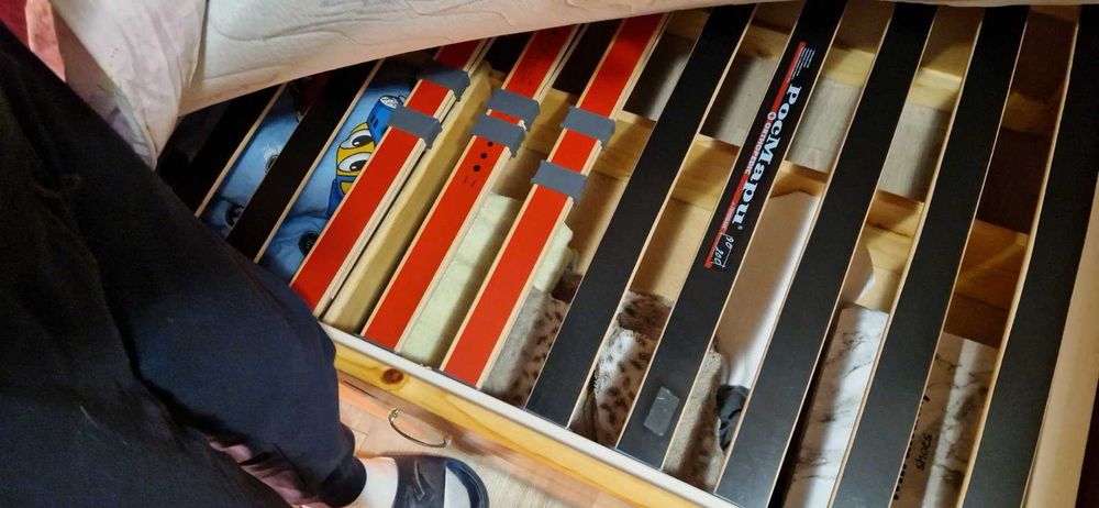 2 бр. легла с матраци 90/200