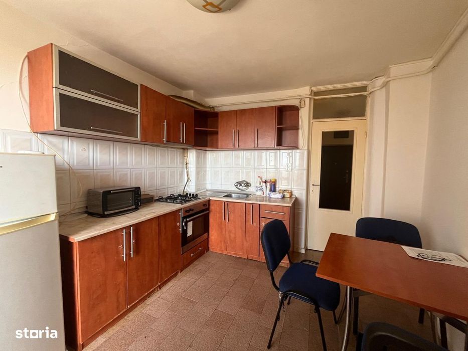 Lugoj, Ap., 3 Cam., 92 Mp., Et. 8, Bloc Turn, Zona OMW, Priveliste P — fotografia 3