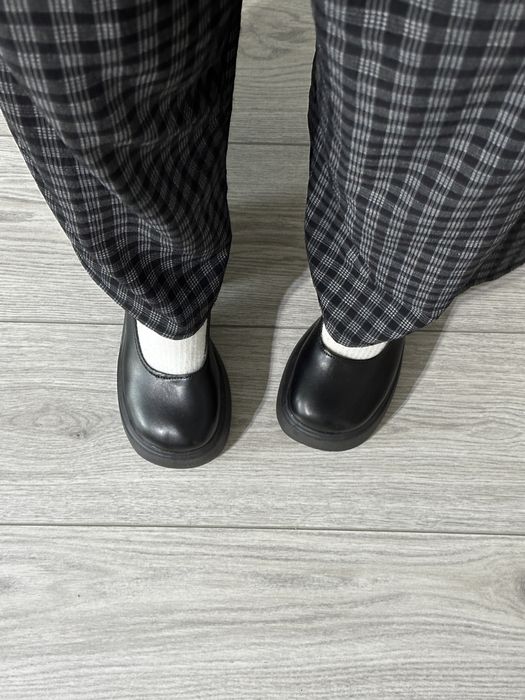 Туфли черные матовые на каблуке