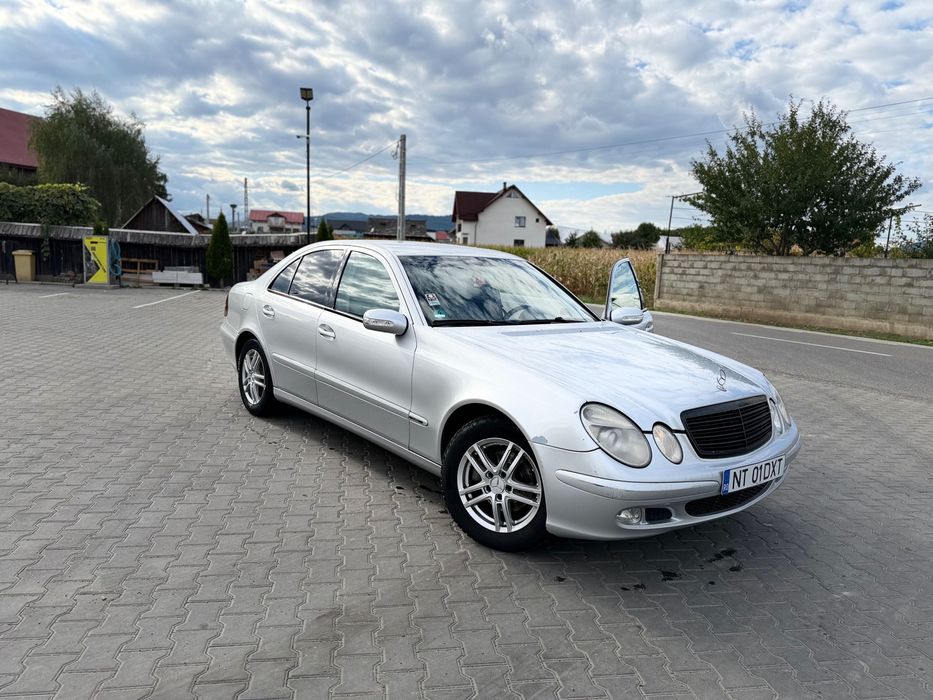 Mercedes w211 E200D