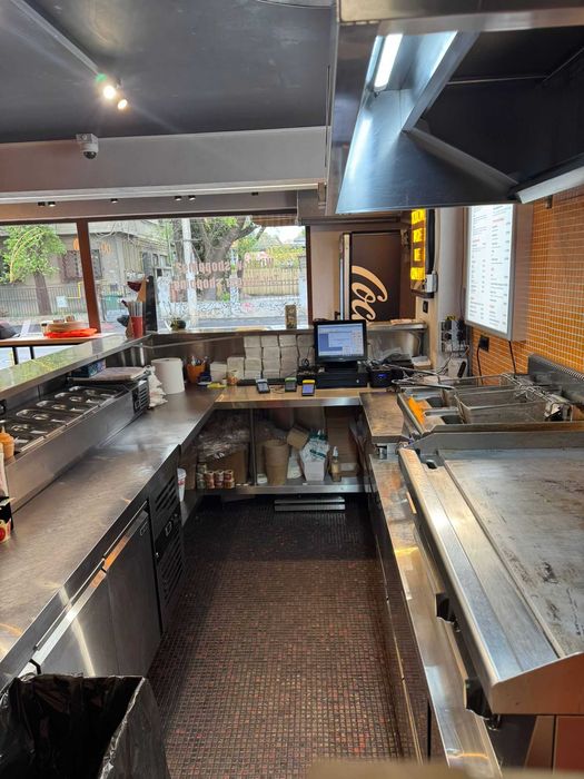 vanzare afacere la cheie - Burgerie Bucuresti bd Dacia