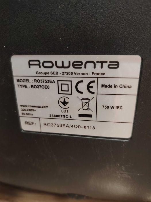 Aspirator fara sac Rowenta Compact Power Cyclonic , 750 w , defect