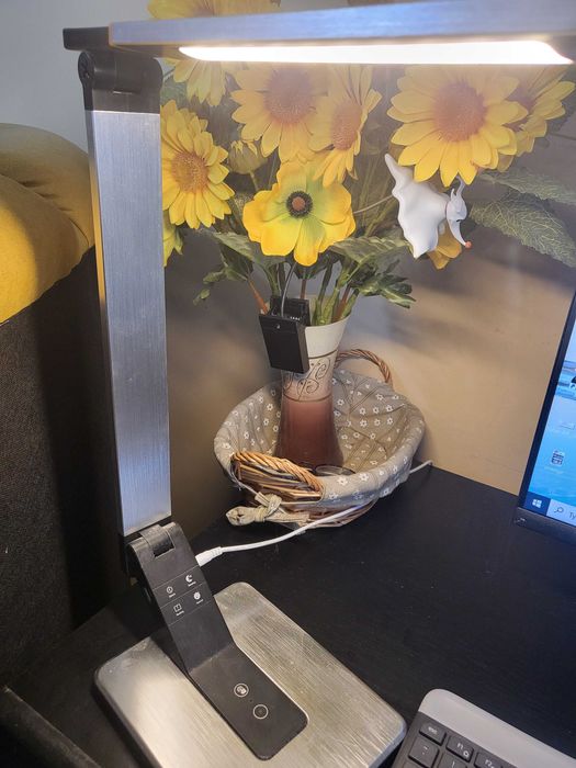 Lampă  LED Platinet 10W, tactil, port USB, aluminiu PLADLL509ALU, nou