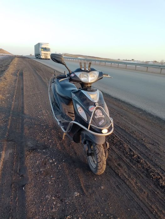 Продам скутер на ходу